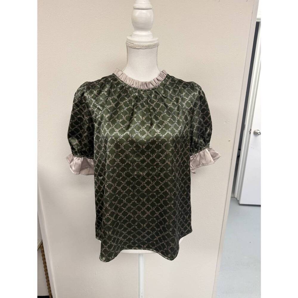 NEW VOY women's vintage elegance top in green